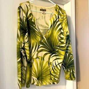 Tommy Bahama light sweater